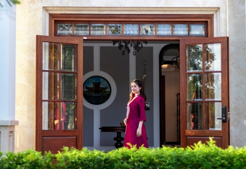 Nét Lụa Thướt Tha Bên Biệt Thự Triệu Đô
